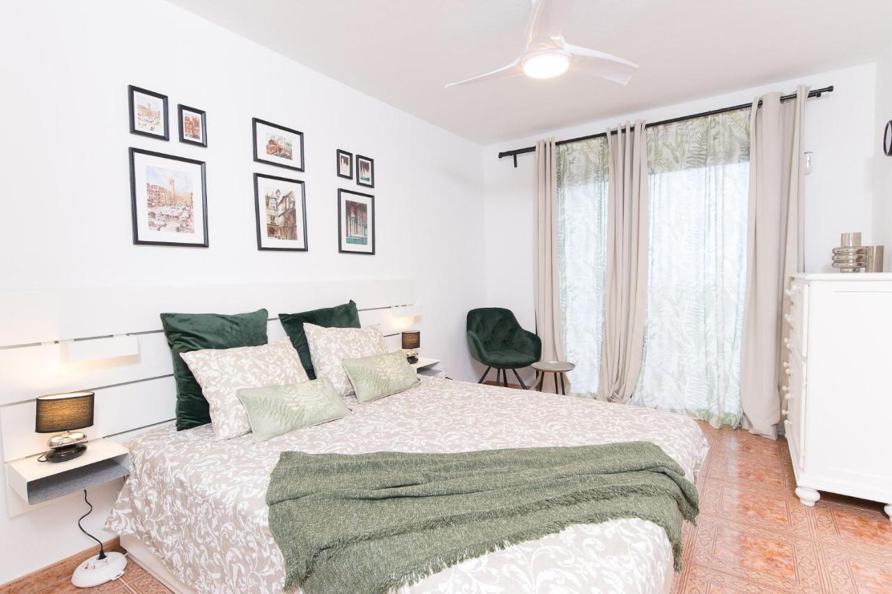 Sea View, Newly Renovated, 2 Bedrooms Apartment In Costa Adeje Extérieur photo